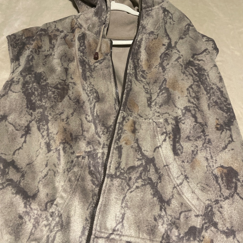 Camo vest